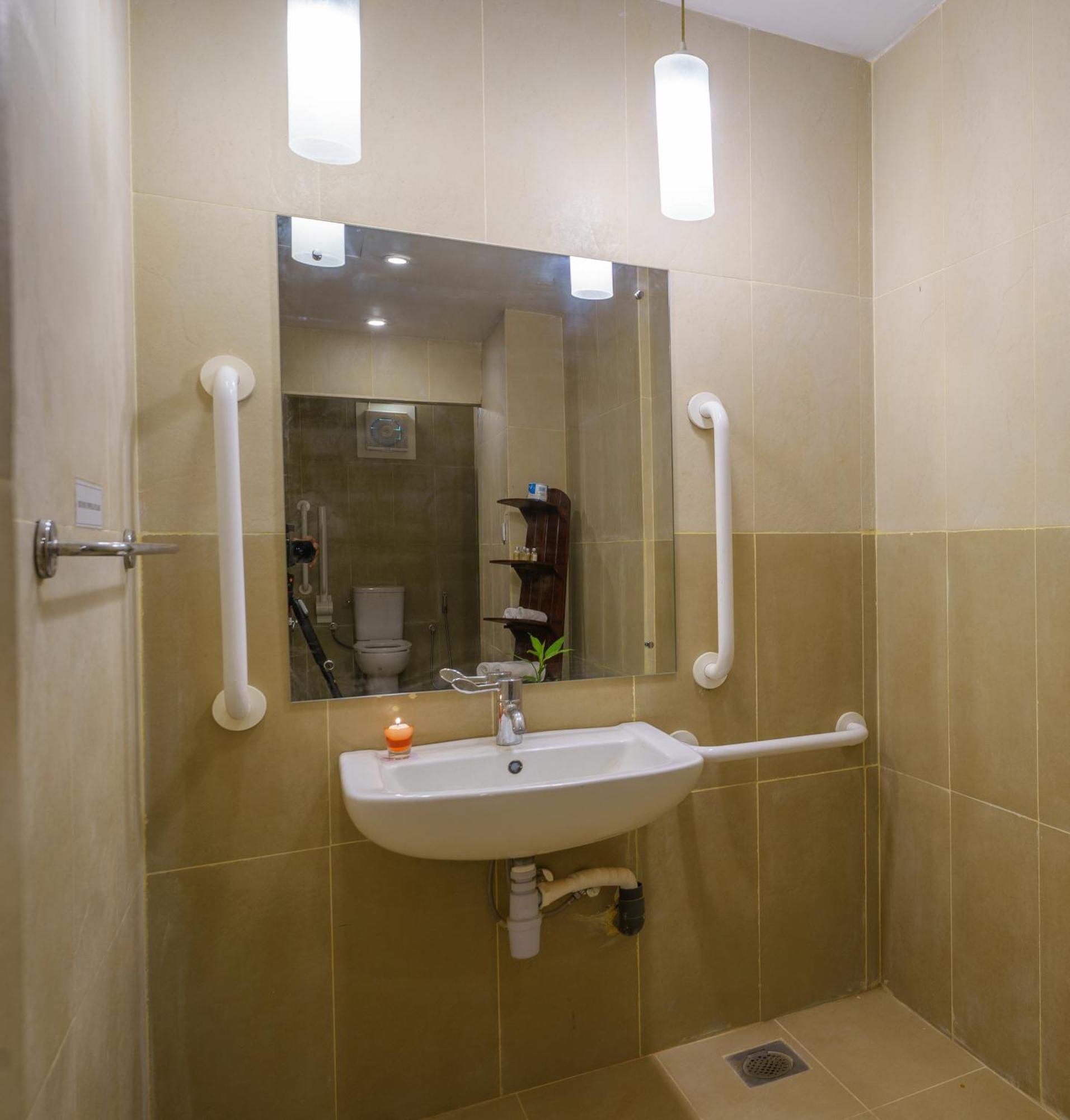 Siddhalepa Ayurveda Resort - All Meals, Ayurveda Treatment And Yoga Wadduwa Bagian luar foto